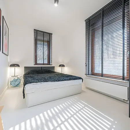 Appartamento Citystay Family Apartament Ulanska Przy Lesie